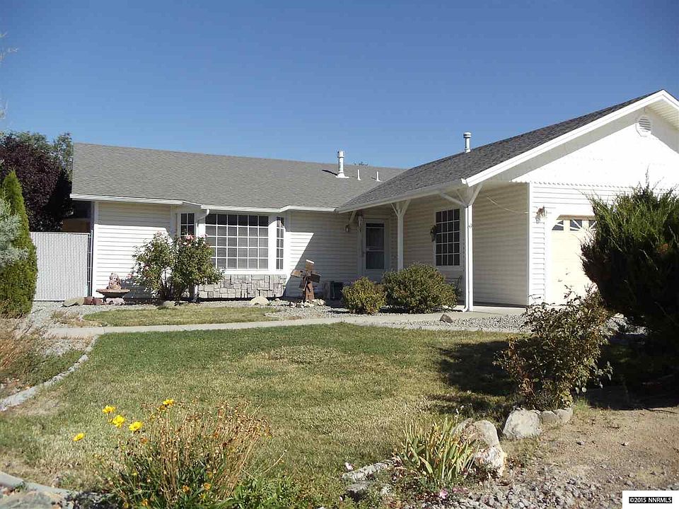 1st image of 340 Nicole Dr
