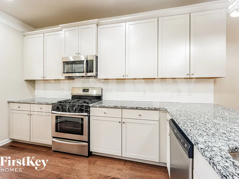 1290 Overlook Dr — Photo 8