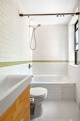 4th image of 794 Saint Johns Pl APT 2A