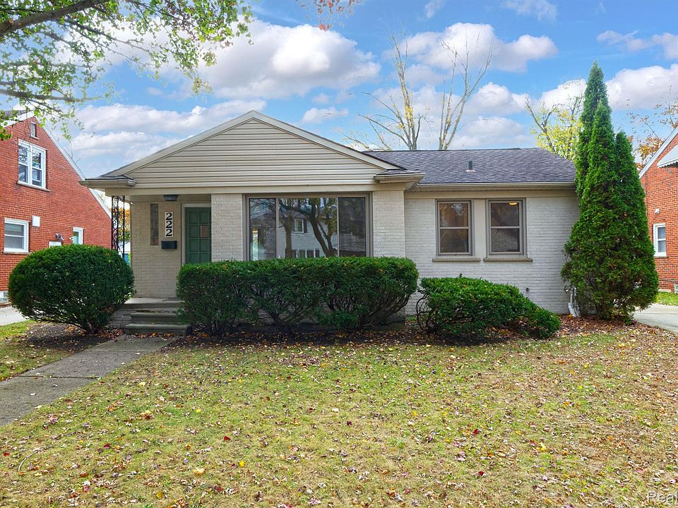 1st image of 222 Woodlawn Ave