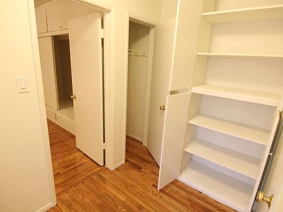 5th image of 1742 S Robertson Blvd #1