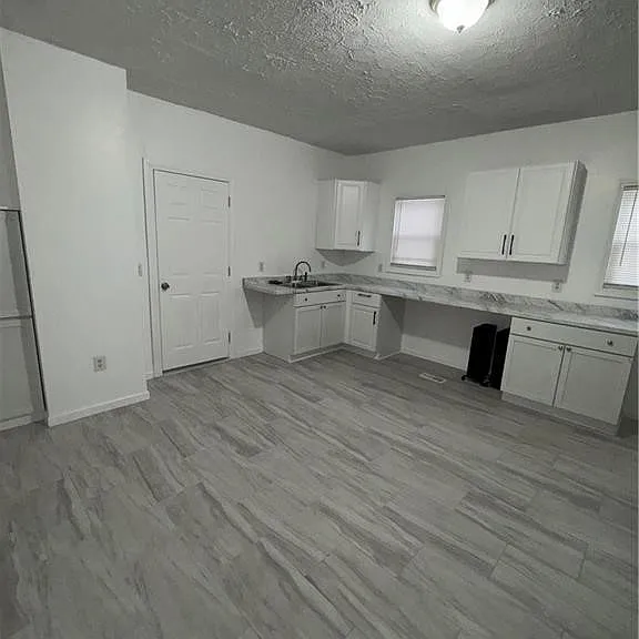 1312 Ontario Ave — Photo 7
