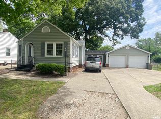 3236 S 5th St, Southern View, IL 62703