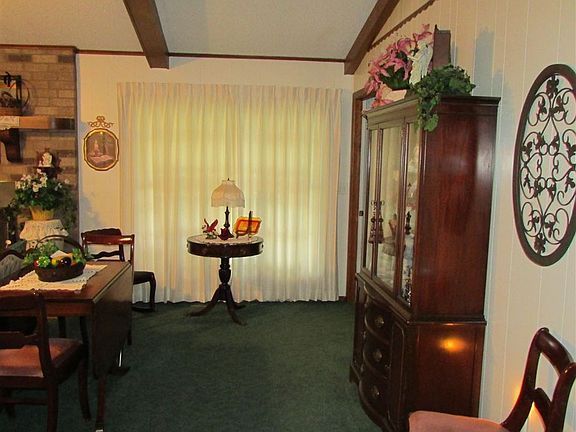 4th image of 4206 Short St #42