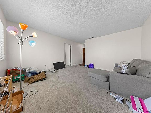 4th image of 632 A St Unit 19