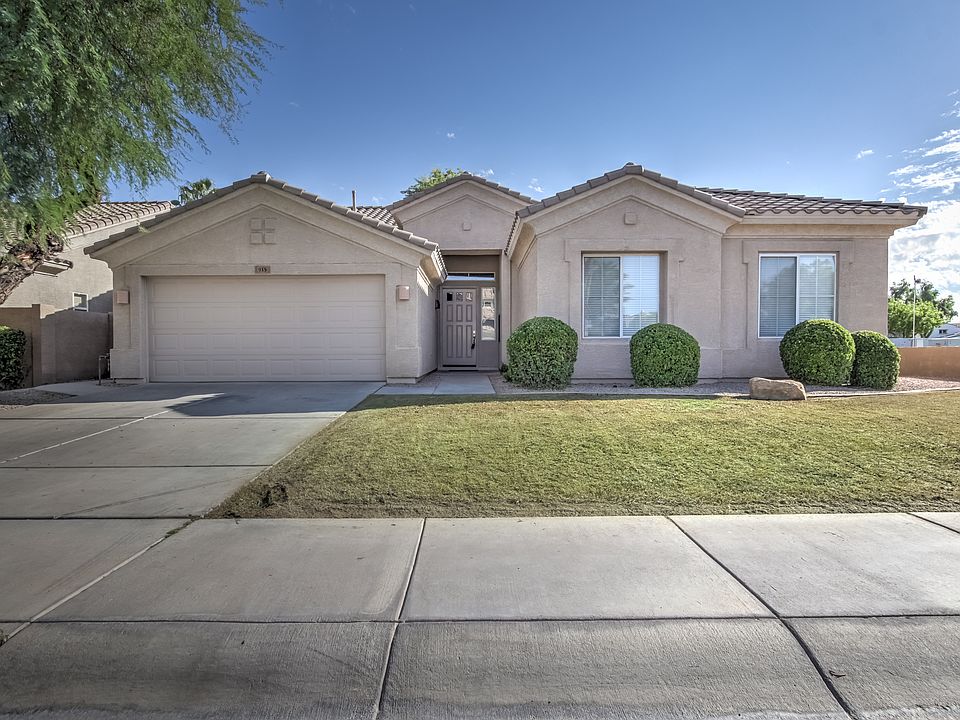 1st image of 915 W Aloe Pl