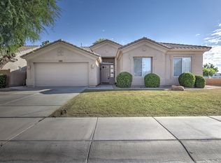 915 W Aloe Pl, Chandler, AZ 85248
