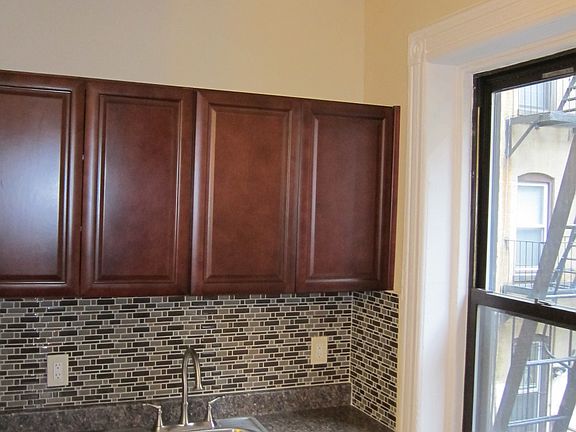 4th image of 1571 York Ave APT 2N