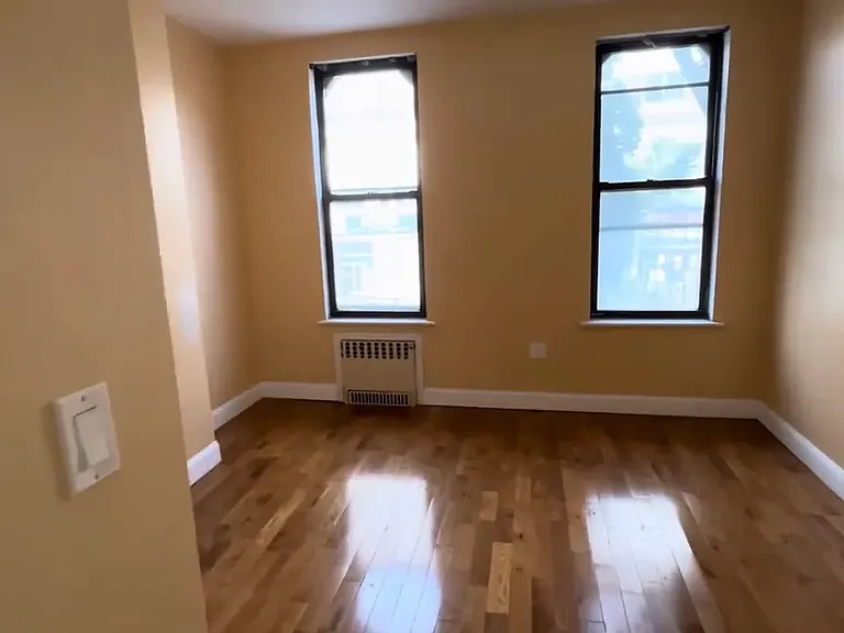 424 E 138th St #2C — Photo 3