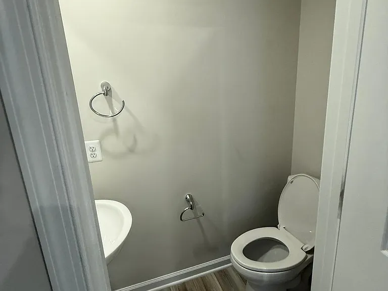 1353 Cedar Valley Rd — Photo 48