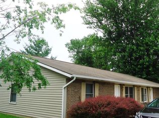410 S Village Ct #412, Bloomington, IN 47403