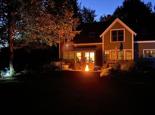293 E Harvey Farm Rd, Waterbury Center, VT 05677