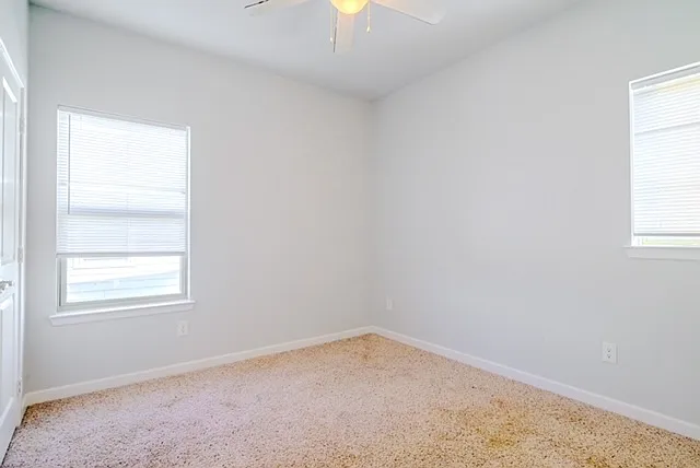 117 Bridle Dr — Photo 18