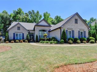 5019 Weatherstone Dr, Buford, GA 30519