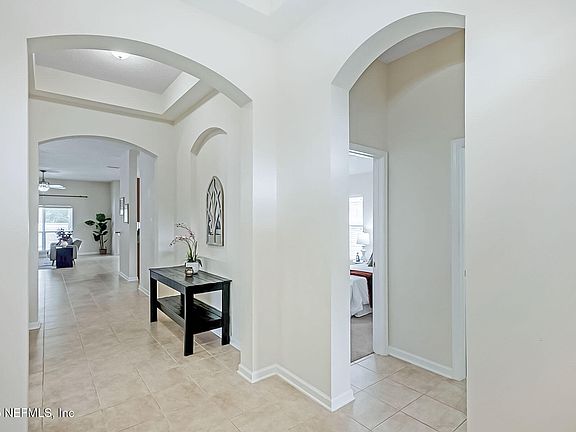 2nd image of 595 ARBORWOOD Drive