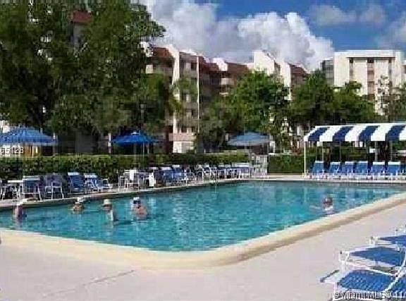 3rd image of 3751 Environ Blvd APT 238