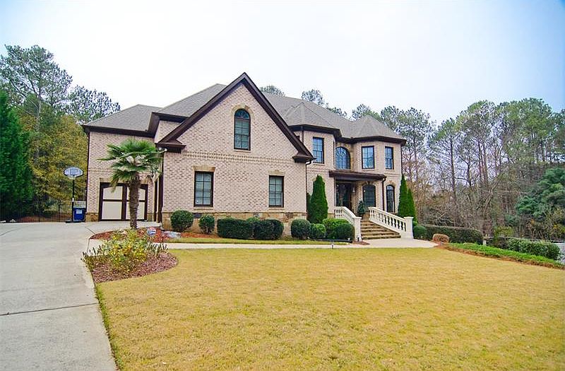 1st image of 4092 Oak Forest Cir