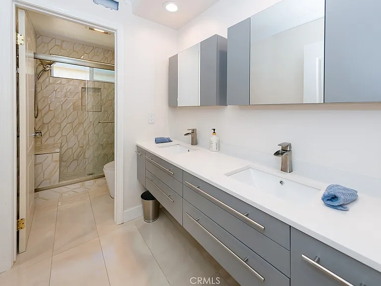 28408 N Hidden Hills Dr — Photo 23
