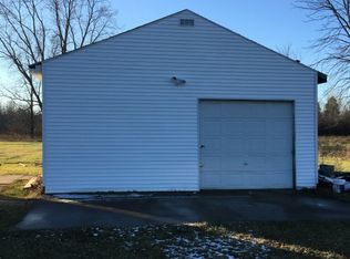 5441 N Linden Rd, Flint, MI 48504