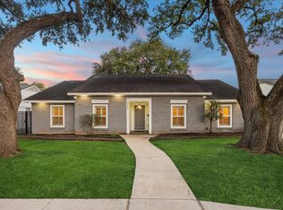 6215 Cheena Dr, Houston, TX 77096