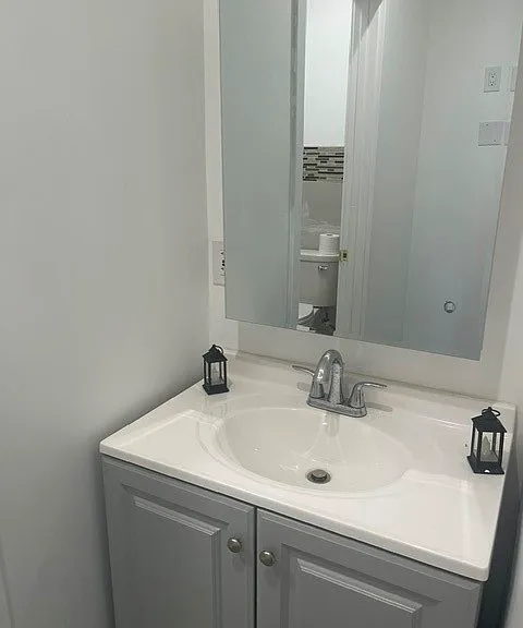 10847 Rosecrans Ave — Photo 6