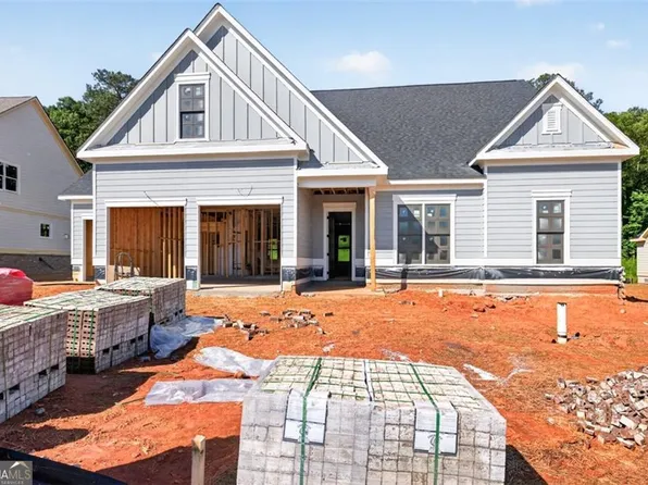 357 Lake Vista Dr, Statham, GA 30666