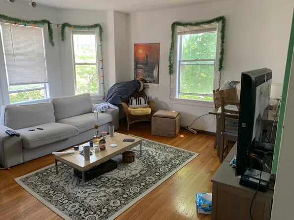 87 Sheridan St APT 4, Boston, MA 02130