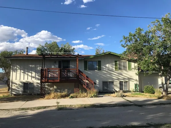 250 S 7th St #1, Lander, WY 82520