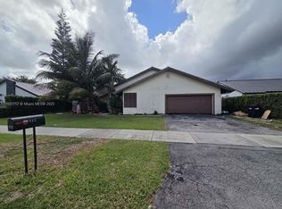 9712 SW 133rd Pl, Miami, FL 33186