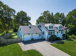 35 Sunrise Ter, Thomaston, ME 04861