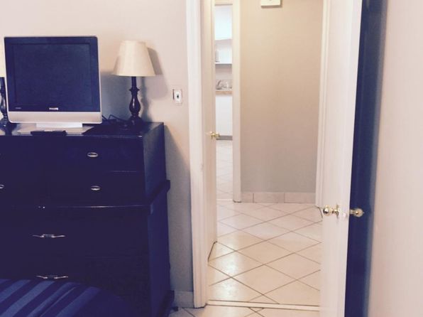 810 Clarendon St APT 2
