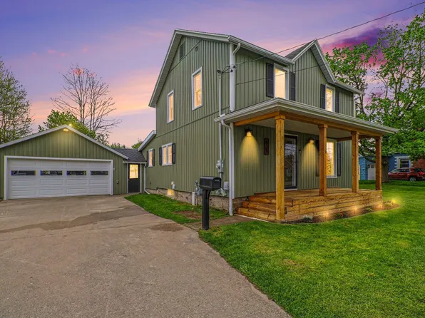 611 S Farmer St, Otsego, MI 49078