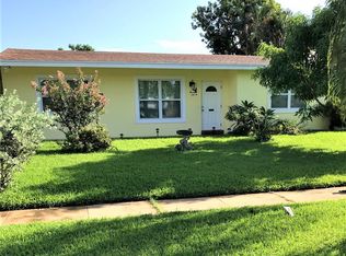 1414 Lee Ct, Lake Worth, FL 33461