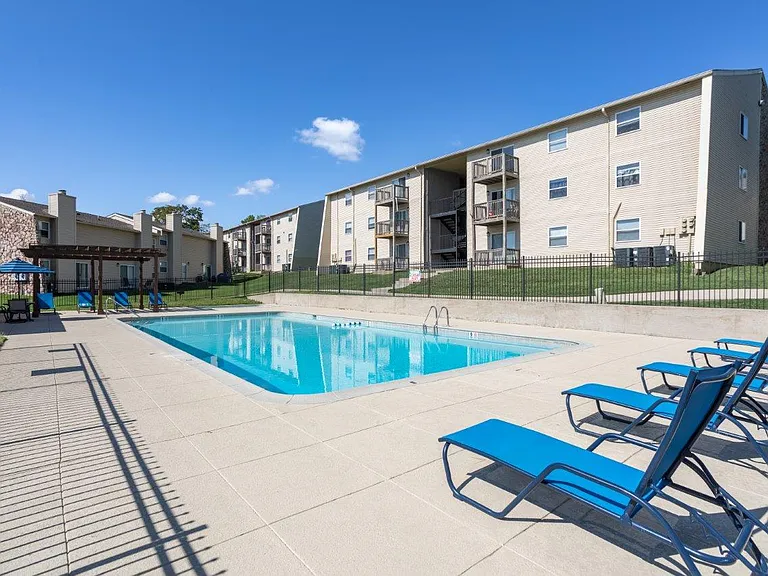 The Residences at Stonebrook Apartment Homes — Photo 12