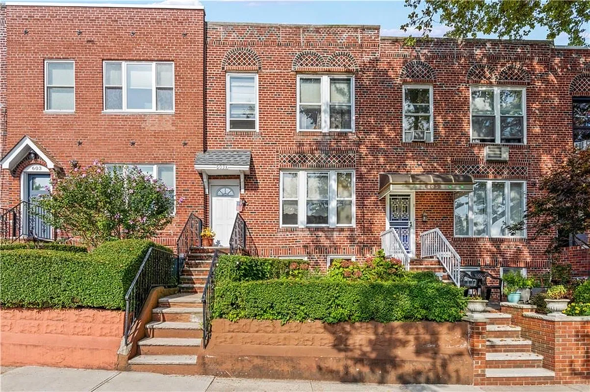 603A 20th Street 1