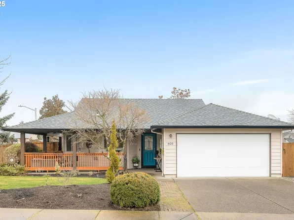 820 E 13th Ct, Lafayette, OR 97127