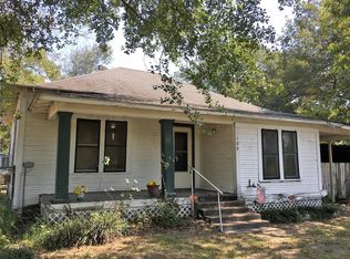 109 Thompson St, Trinity, TX 75862