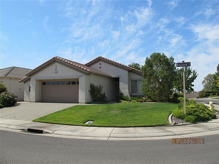1st image of 470 Bayfield Ct