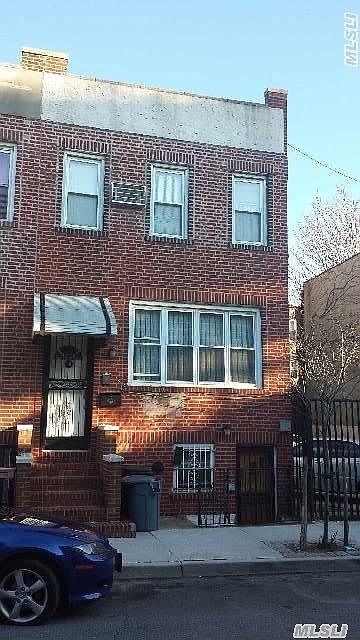 2nd image of 2445 32nd St