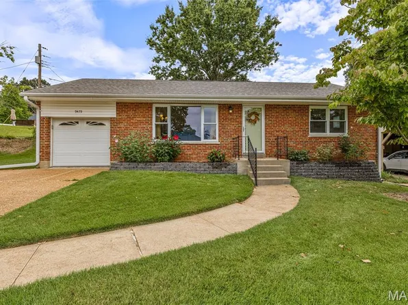 9479 Arban Dr, Saint Louis, MO 63126