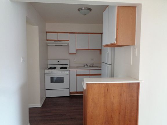 3rd image of 8651 S 82nd Ave APT 2N