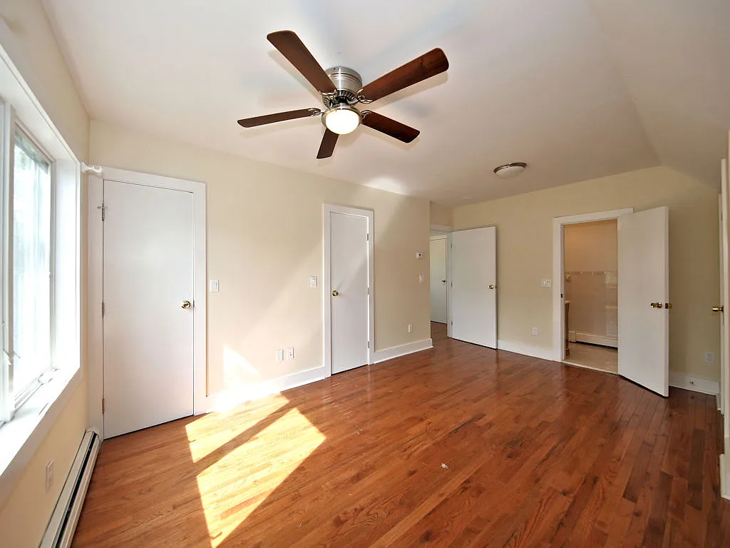 House for Rent — Photo 4