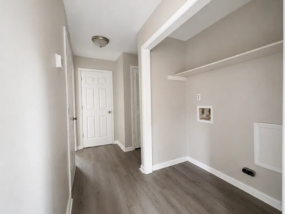 4414 Bonnell Dr NW