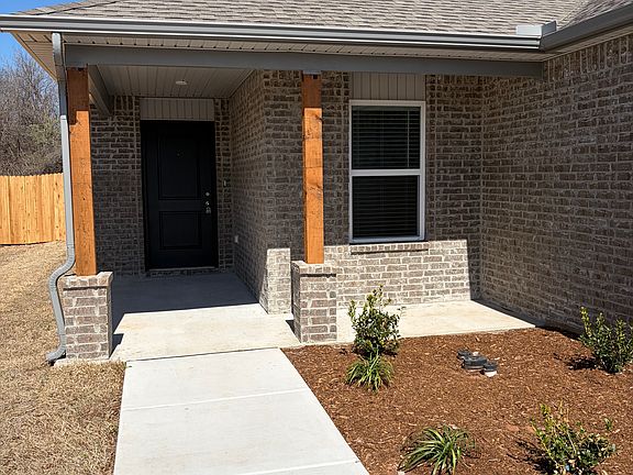 5th image of 10005 SW 38th St