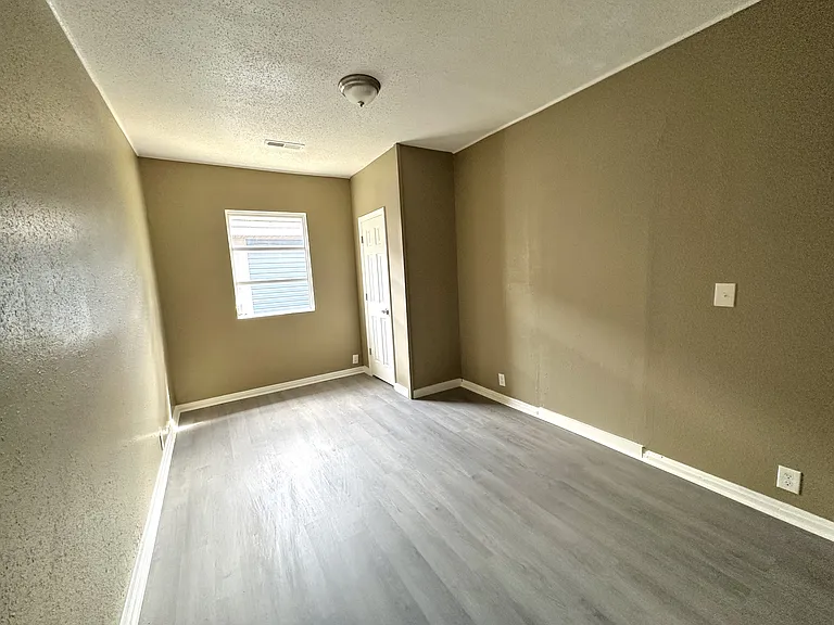 1204 15th Way SW — Photo 11