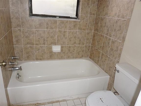 4th image of 2900 Silver Bell Ct