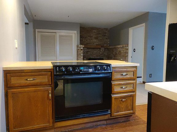 5th image of 2328 Sequoya Dr