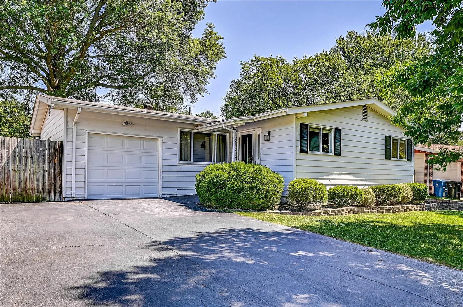 10515 Meath Dr photo 1