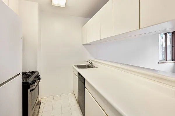 Rented by Compass | media 15