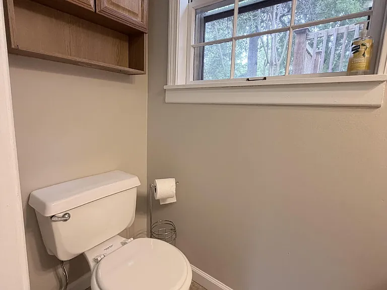 725 Wildflower Ln — Photo 34